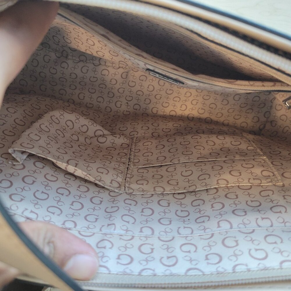 Guess Rigden Monogram Large Tote bag - Picture 6 of 9